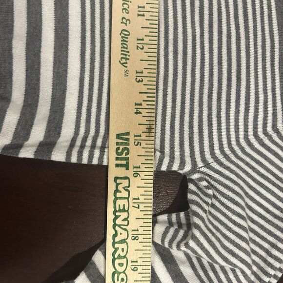 Love Always Women’s Striped Size Medium Sweater Ruched Sides Zipper Shoulder - Picture 6 of 10